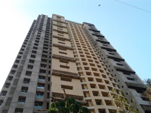 मुंबई में बनी इसी इमारत को कोर्ट ने 'सिंबल ऑफ करप्शन' करार दिया है। 