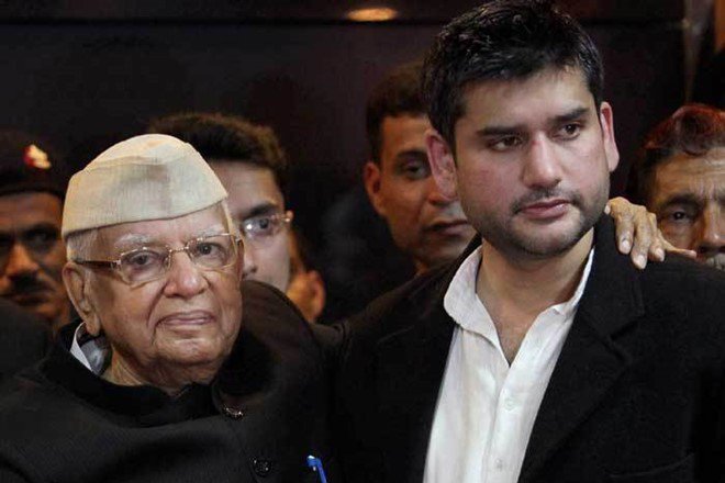 ND Tiwari joined the BJP along with his son Rohit Shekhar