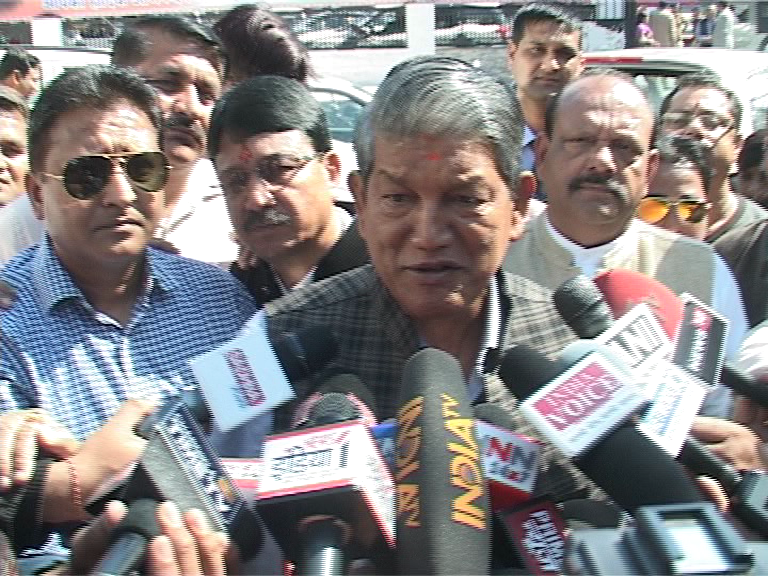 Supreme Court judge Sintig are ready to scam disaster CM Rawat