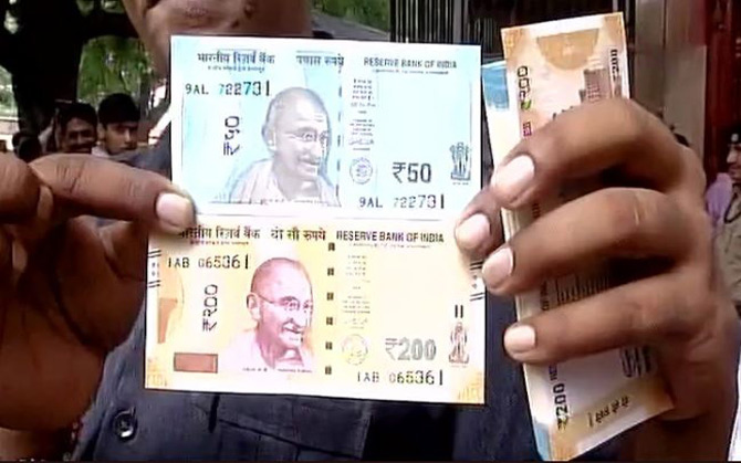 200 new note