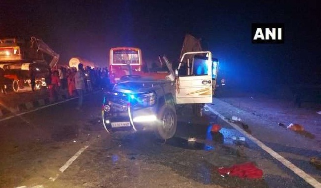 big road accident in up