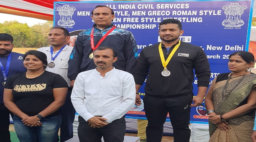 Excise officer wins gold medal