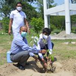 विश्व पर्यावरण दिवस : DIG अरुण मोहन जोशी समेत अधिकारियों-कर्मचारियों ने लगाए फलदार और छायादार पेड़, लोगों से की ये अपील