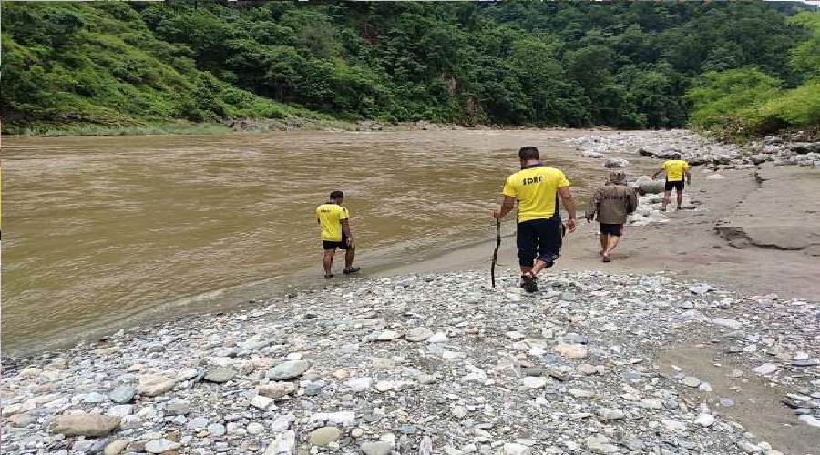 Father-son drowned in river could not be traced even on third day