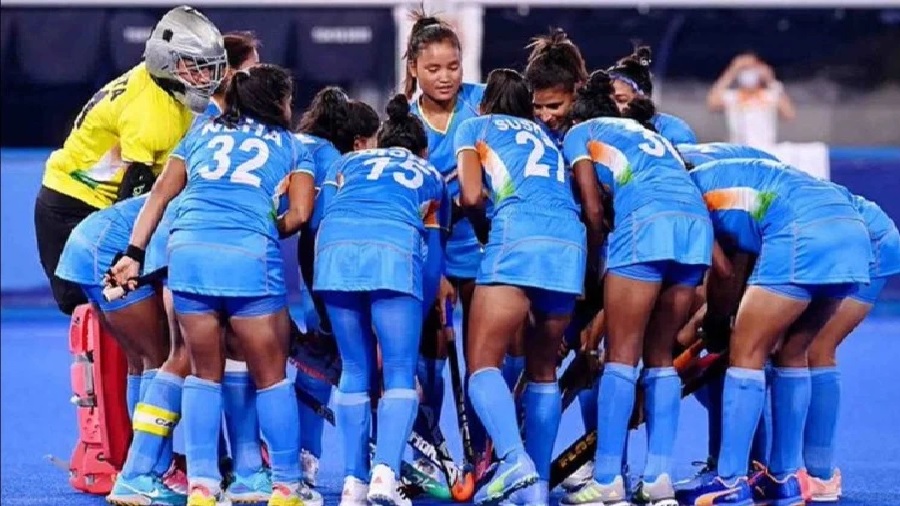 Indian women's hockey team reaches semi-finals