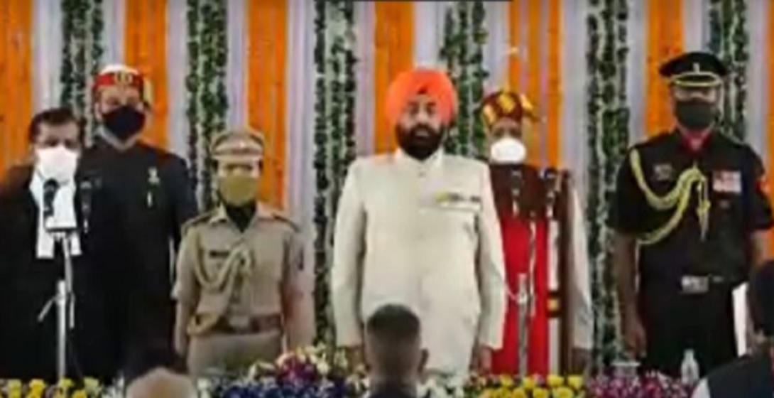 R. Lt Gen Gurmeet Singh takes oath of office