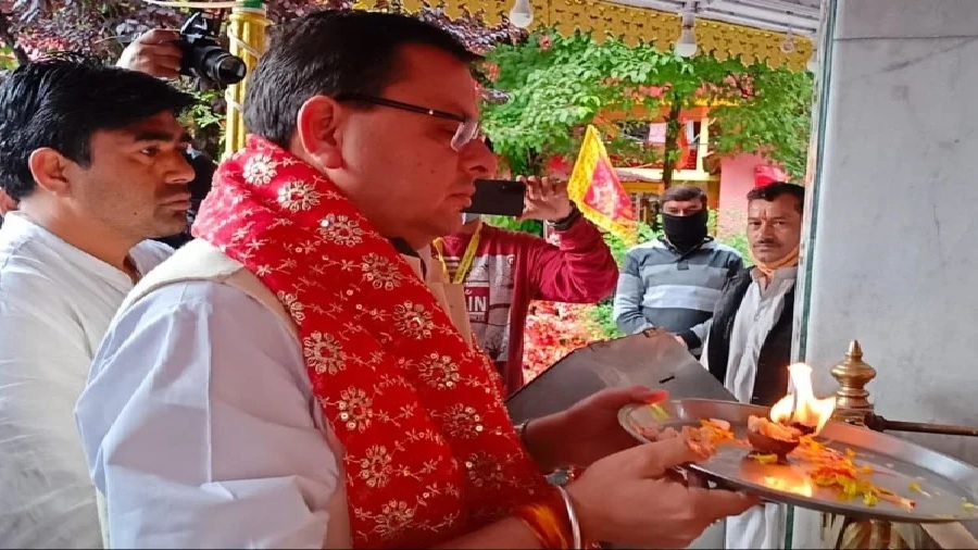 CM Dhami worshiped at Naina Devi temple