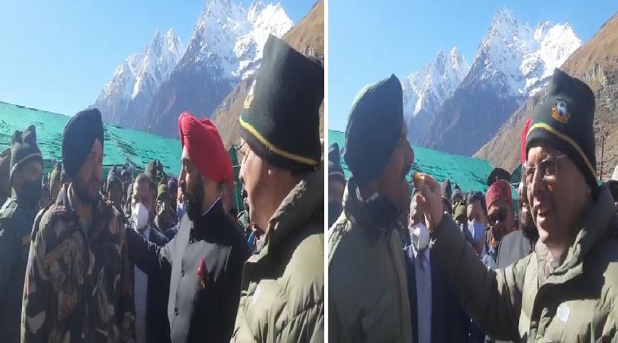 Chief Minister celebrated Diwali with soldiers