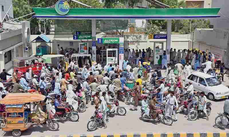 pakistan petrol crisis