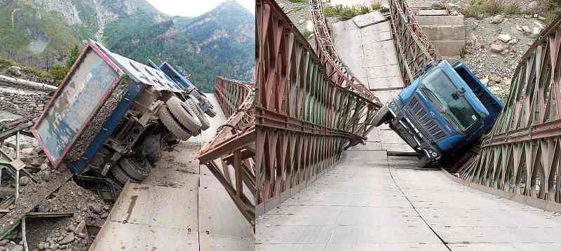 bridge collapsed