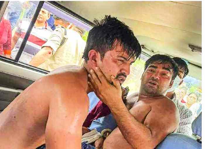 ankita bhandari murder accused beaten by public
