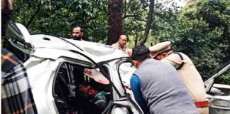 nainital accident one died near kainchi dham