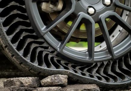 AIRLESS TIRES