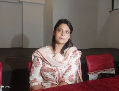 पूर्व पीएम की पोती ने अपनी जान को बताया खतरा, पुलिस पर लगाया कार्रवाई न करने का आरोप Adrianja Manjari Singh