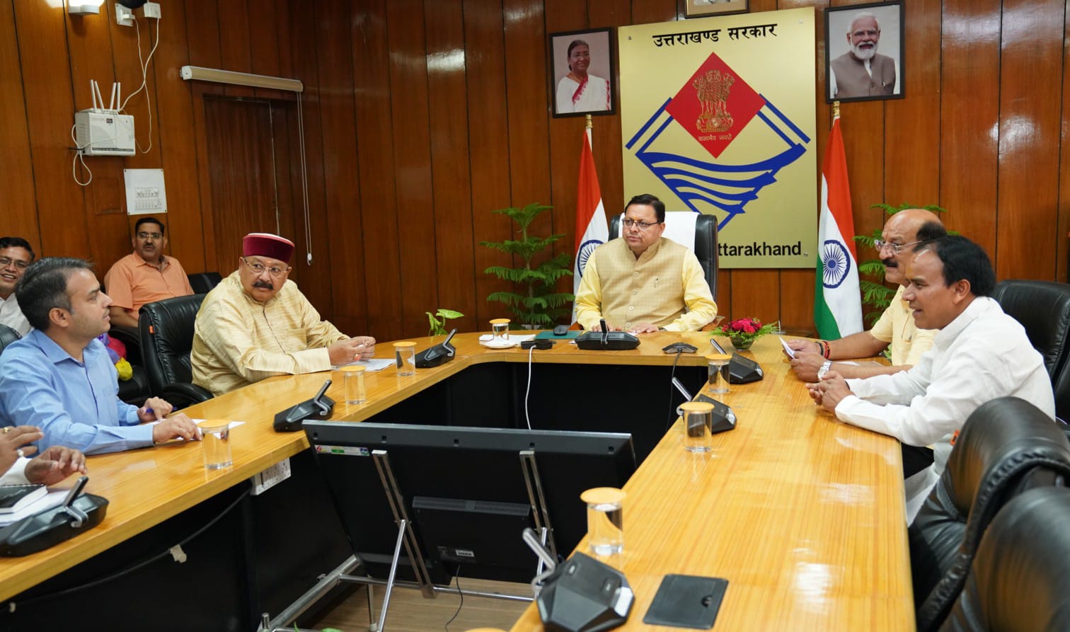 प्रदेश में सड़कों को गड्ढा मुक्त करने के लिए बना एप, सीएम धामी ने किया शुभारंभ Cm dhami