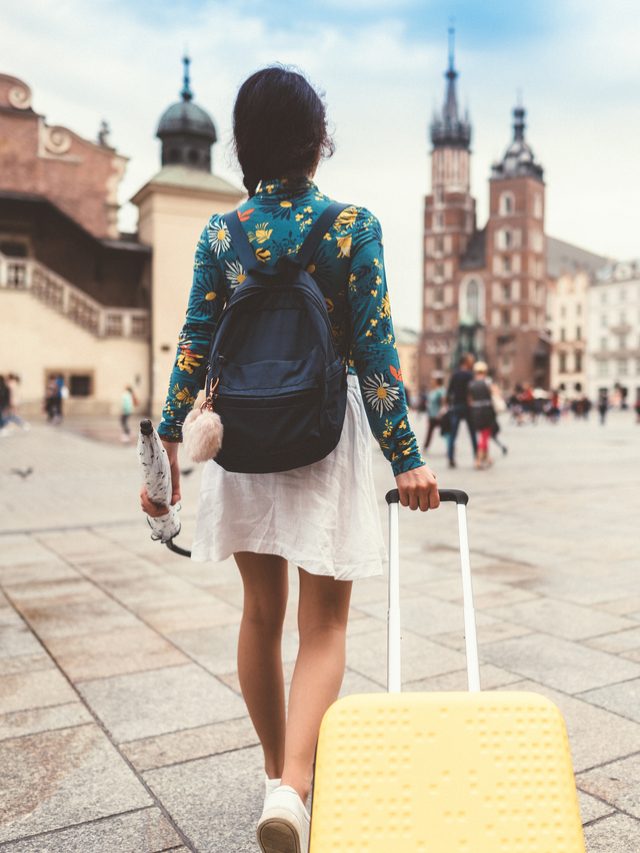 जल्दी करें! इन देशों की सरकार बसने के लिए भारतीयों को दे रही पैसे और वीज़ा