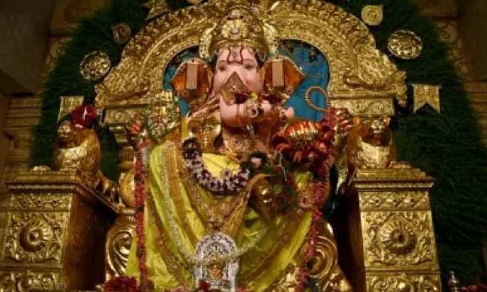 This time Ganesh idol made of 69 kg gold and 336 kg silver, insured for so many crores
