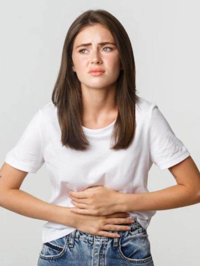 शरीर की पाचन शक्ति को बढ़ाने के लिए अपनाए ये पांच आदतें