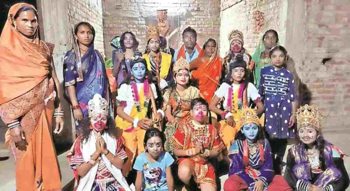 Unique Ramlila: Here women are playing the roles of Ram and Ravana.