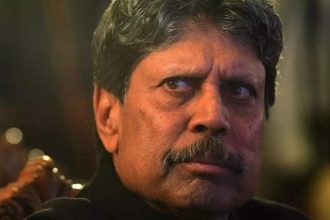Kapil Dev was not invited to the World Cup final, veteran leaders of Maharashtra said, politics is happening in cricket