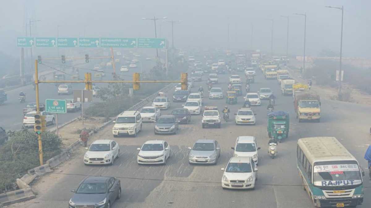 2200 challans issued in Delhi in 24 hours, driving old car becomes costly for people