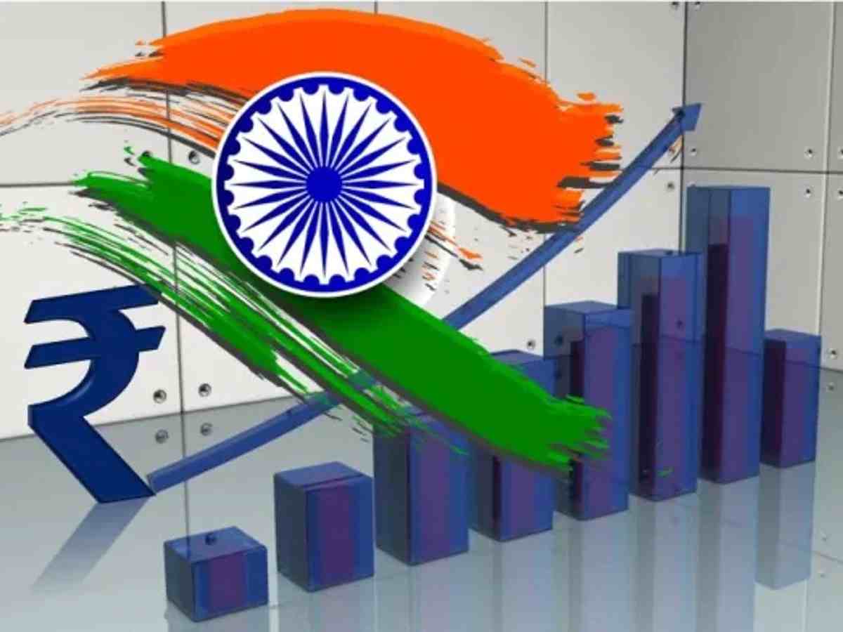 Historic growth in India's economy, income of 4 trillion dollars per dollar