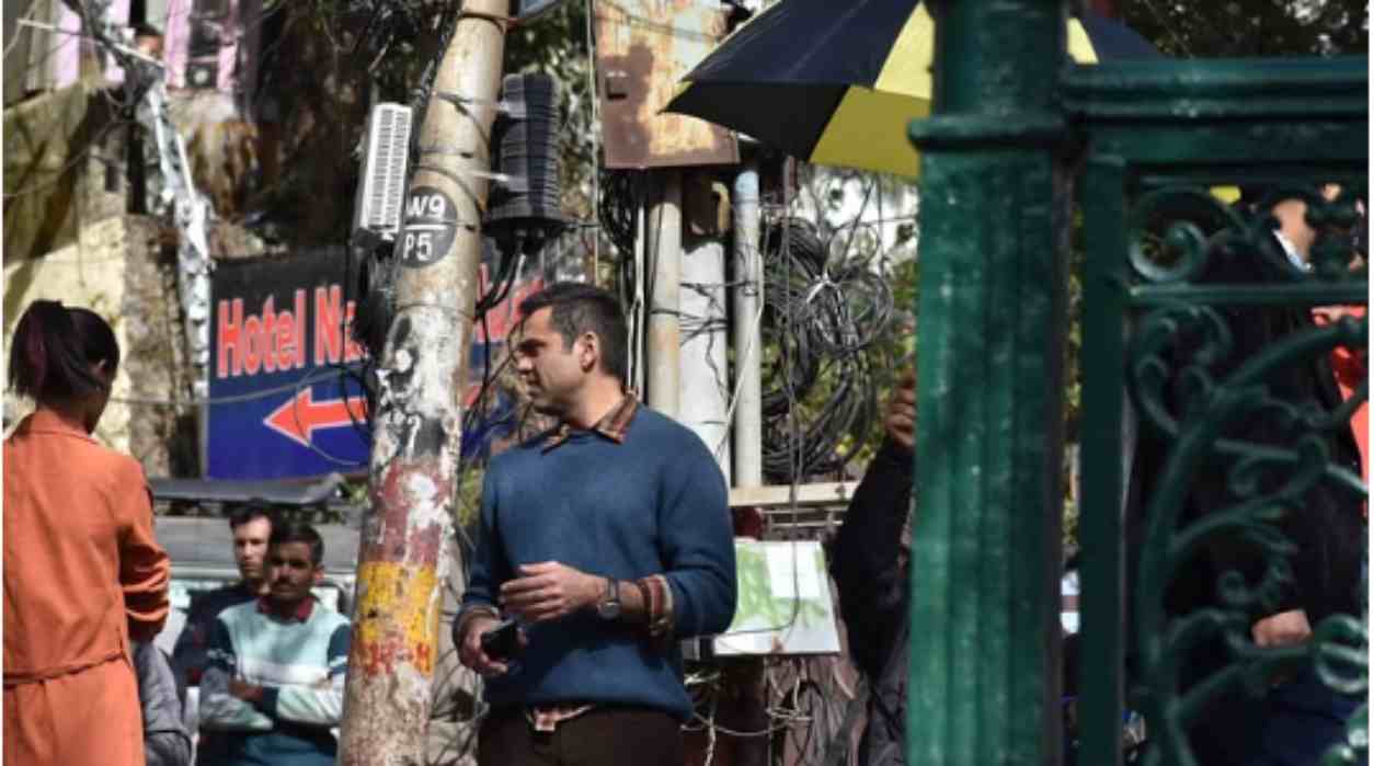 ABHAY DEOL IN NAINITAL FOR BUN TIKKI SHOOT