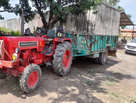 tractor trolly मजदूरों को बंधक बनाकर ट्रैक्टर ट्राॅली लूटकर ले गए बदमाश
