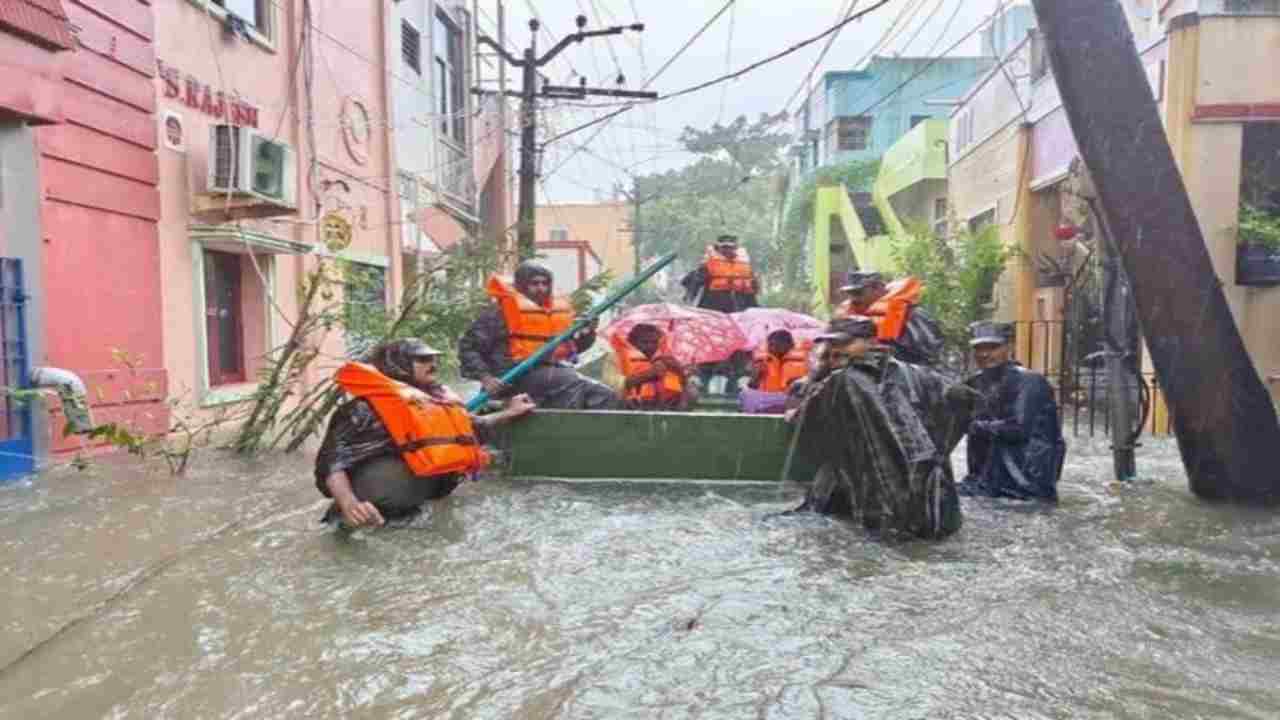 Cyclone Michong wreaks havoc in Tamil Nadu, flights cancelled, trains cancelled, 8 people died