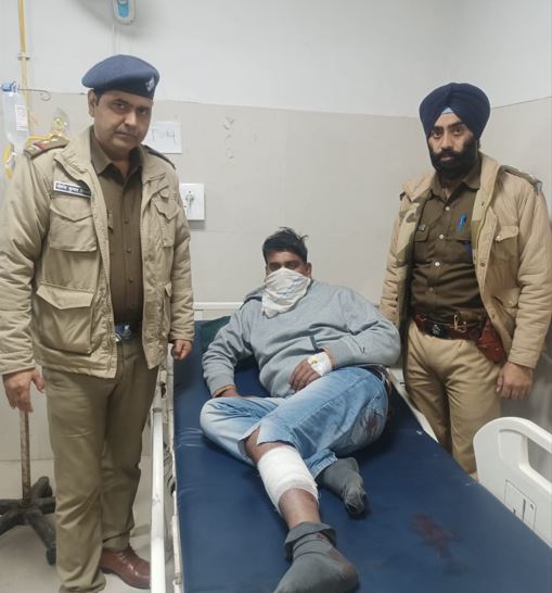 ज्वेलरी शोरूम डकैती कांड : पुलिस ने किया एक और मुख्य आरोपी को गिरफ्तार, तीन अभी भी फरार GIRAFTAR