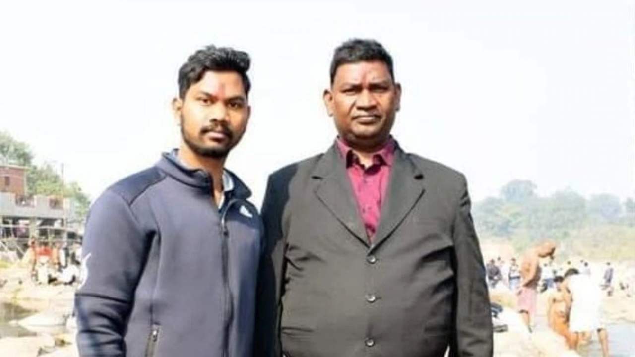Minister's son chose the job of peon, said it is not necessary for me to join politics