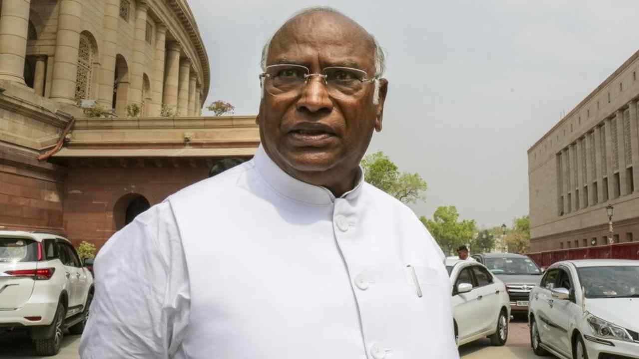 Kharge disappointed with Congress's defeat in three states, says hard work will be done in Nomas elections