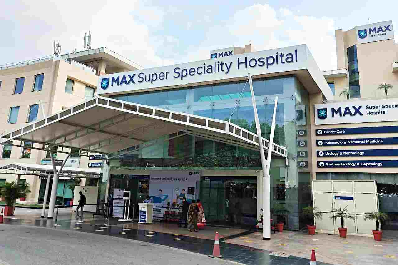 max hospital dehradun opd