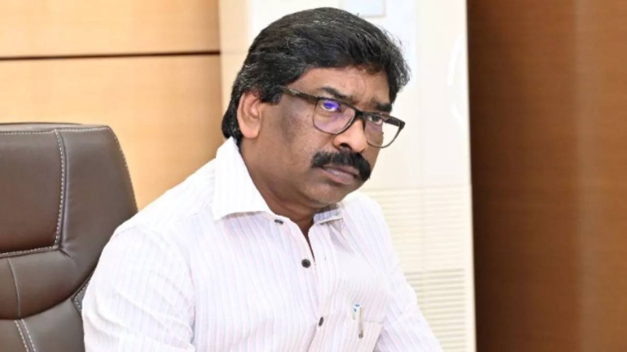 Where has Jharkhand CM Soren gone missing? ED search continues