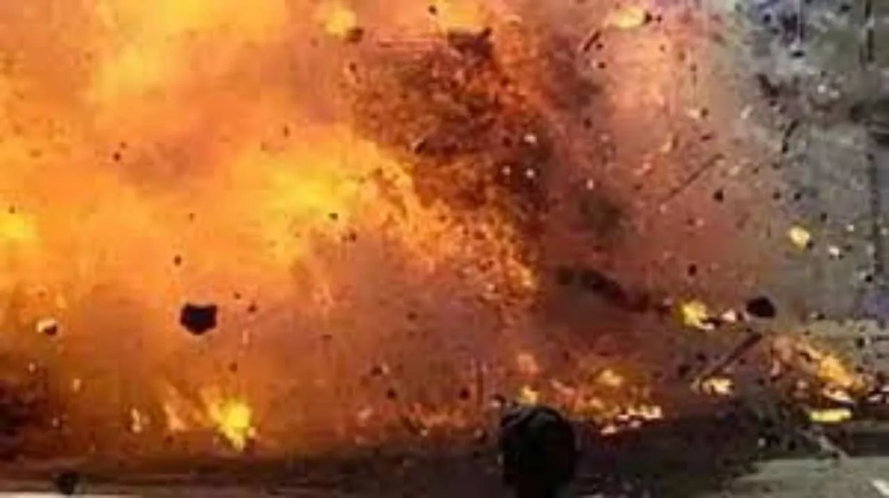 Massive blast in firecracker factory in Thailand, 20 people died