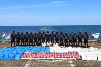 Drugs worth crores seized from the sea