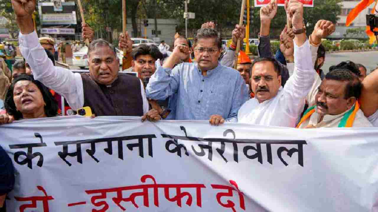 BJP protests in Delhi demanding resignation of CM Kejriwal