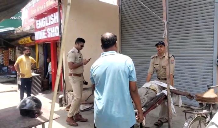 लक्सर में अज्ञात व्यक्ति का शव मिलने से फैली सनसनी, मौके पर पहुंची पुलिस