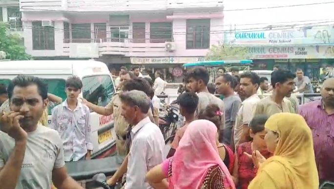 लक्सर में दिनदहाड़े एक युवक को मारी गोली, हालत गंभीर