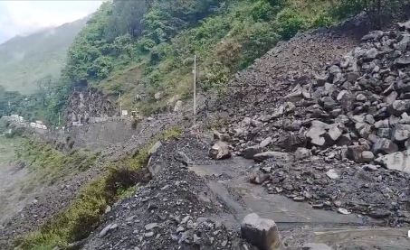 Gangotri Highway CLOSE