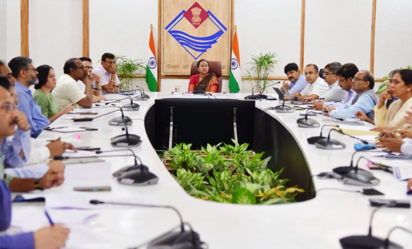 सीएस ने दिए दिव्यांग बच्चों की शिक्षा के लिए विशेष प्रबंध करने के निर्देश