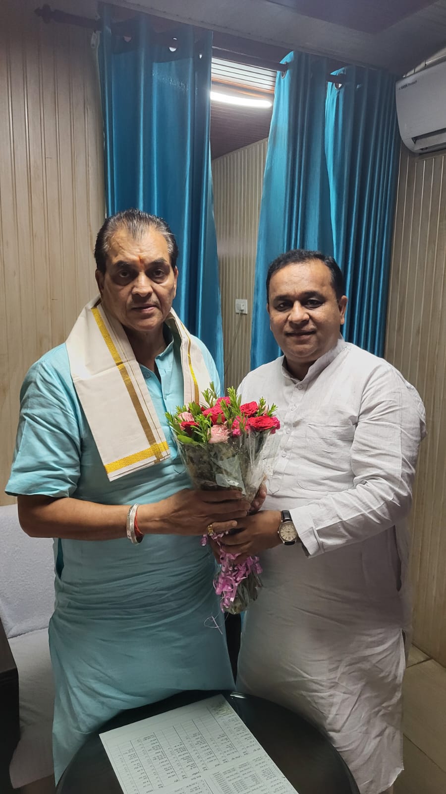 भारत भूषण चुघ ने की प्रेमचंद अग्रवाल से मुलाकात