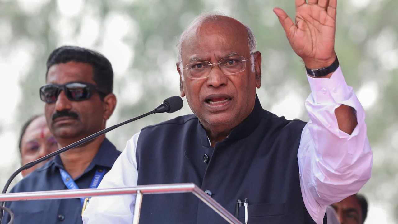 Manipur is neither one nor safe, Kharge angry at BJP over violence
