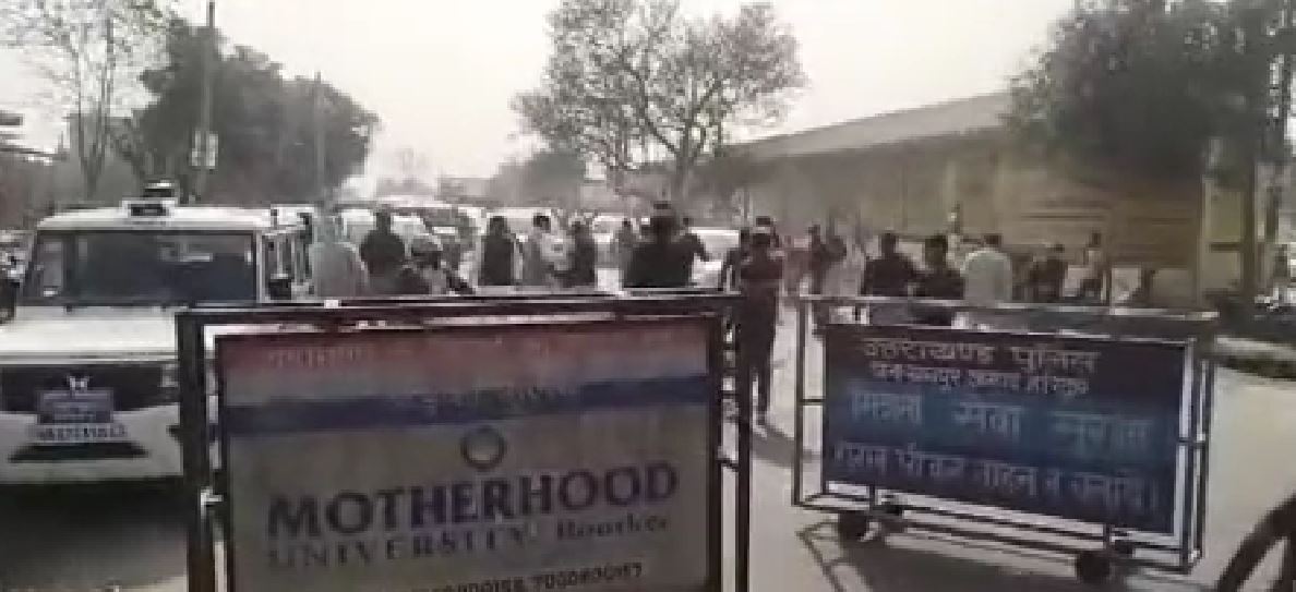 बहुत बड़ी खबर : विधायक उमेश कुमार के समर्थकों पर लाठी चार्ज, हालात तनावपूर्ण