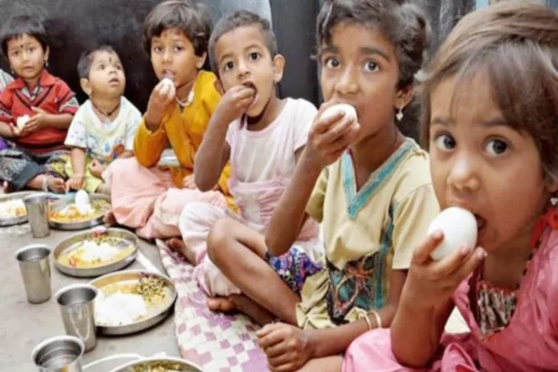 dehradun-rotten-eggs-anganwadi-video-viral