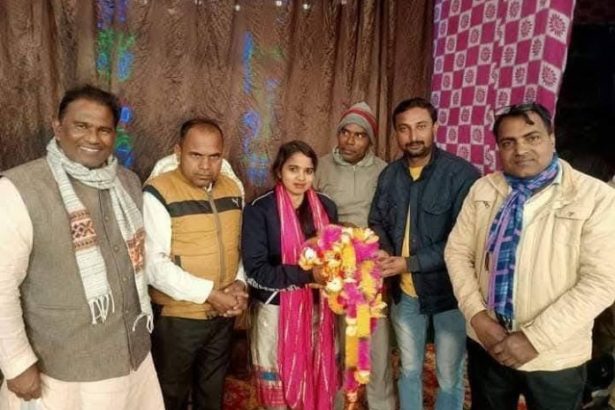 Bhagwanpur Block pramukh Karuna Karnawal suspend