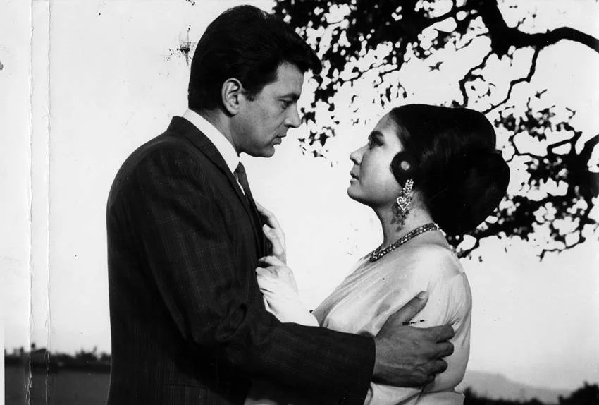 Dharmendra-young-and-old-pictures-10