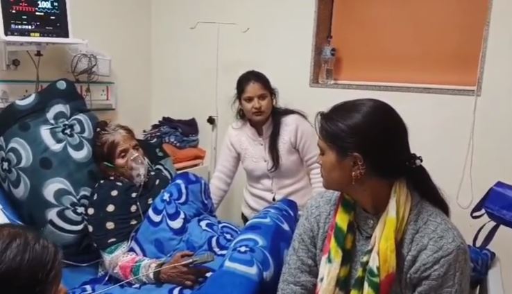 Leopard attacks woman Pauri