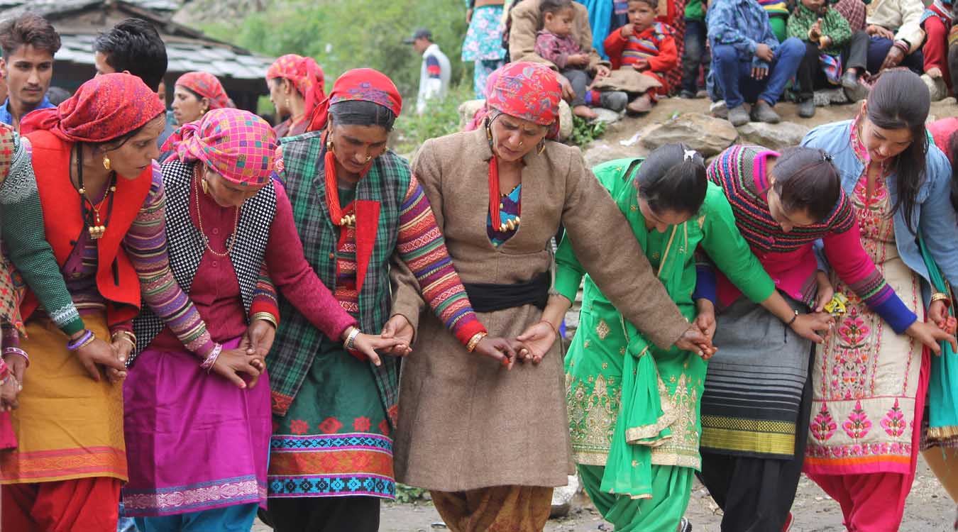 Barada Nati - famous dance of uttarakhand