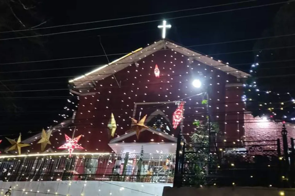 नैनीताल में है एशिया का पहला Methodist Church, आजादी की लड़ाई से जुड़ा है इसका इतिहास 25 DECEMBER